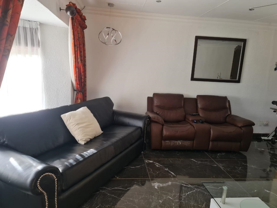 3 Bedroom Property for Sale in Boschdal North West